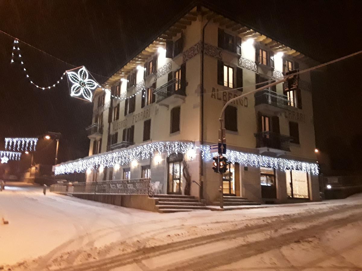 Hotel Ferrari Castione della Presolana Exterior photo